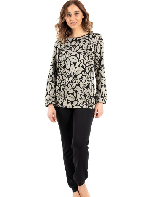 γυναικεία πυτζάμα secret point 220-110 μπροστά