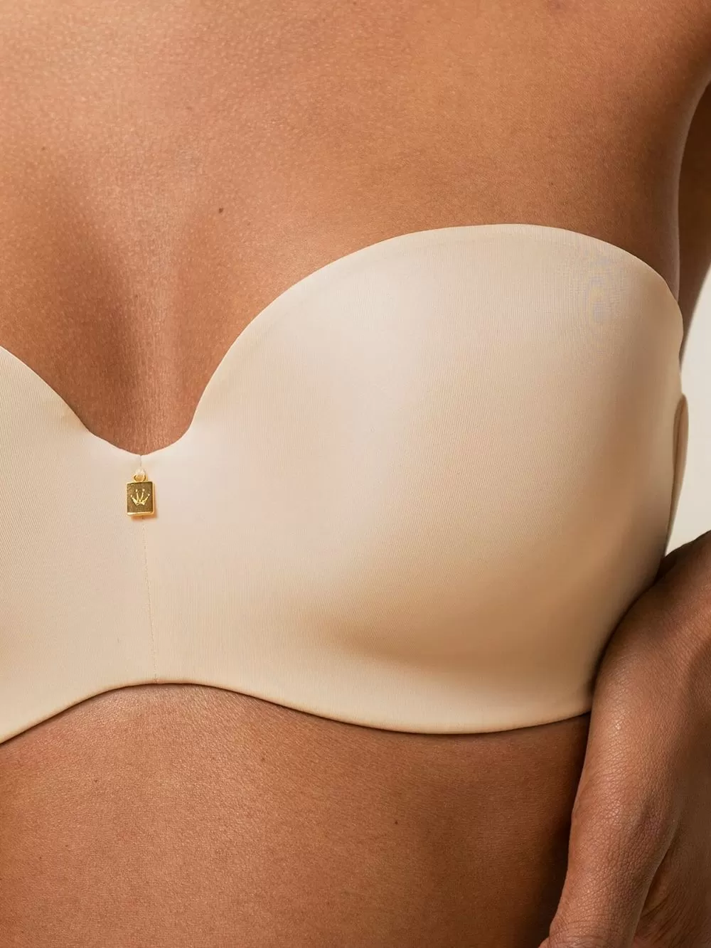 TRIUMPH BMU ESSENTIAL WDP - Αόρατο Strapless - Πολλών Τρόπων 