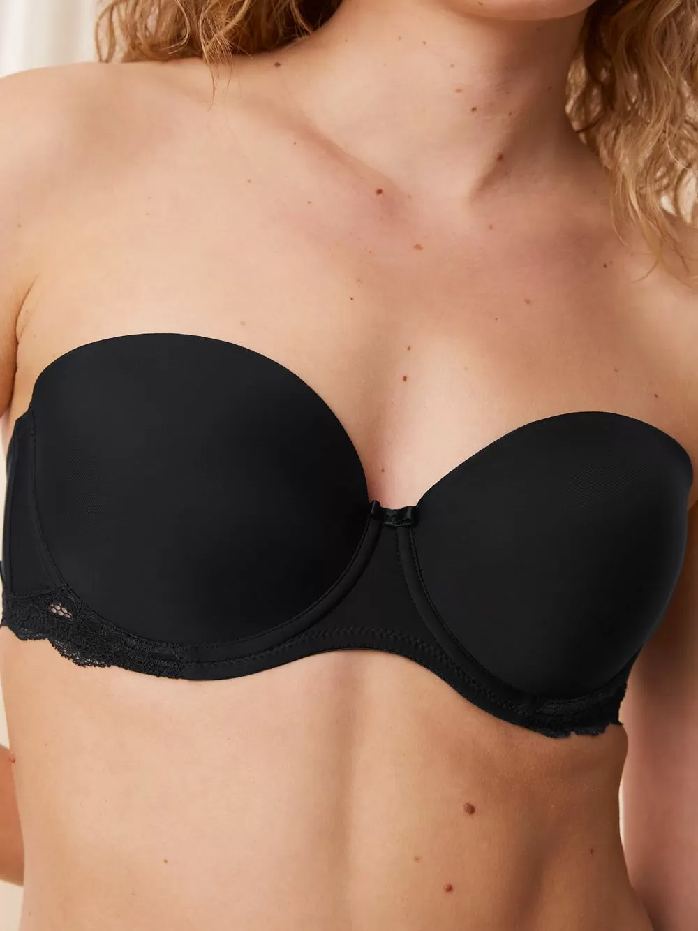 Σουτιέν TRIUMPH Lovely Micro WHUD - Ενίσχυση & Μπανέλα - Δαντέλα