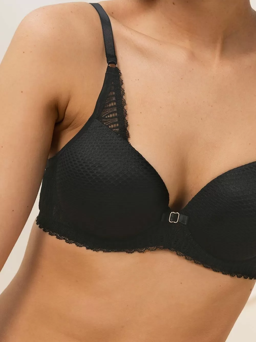 TRIUMPH Aura Spotlight WHP - Ενίσχυση & Μπανέλα