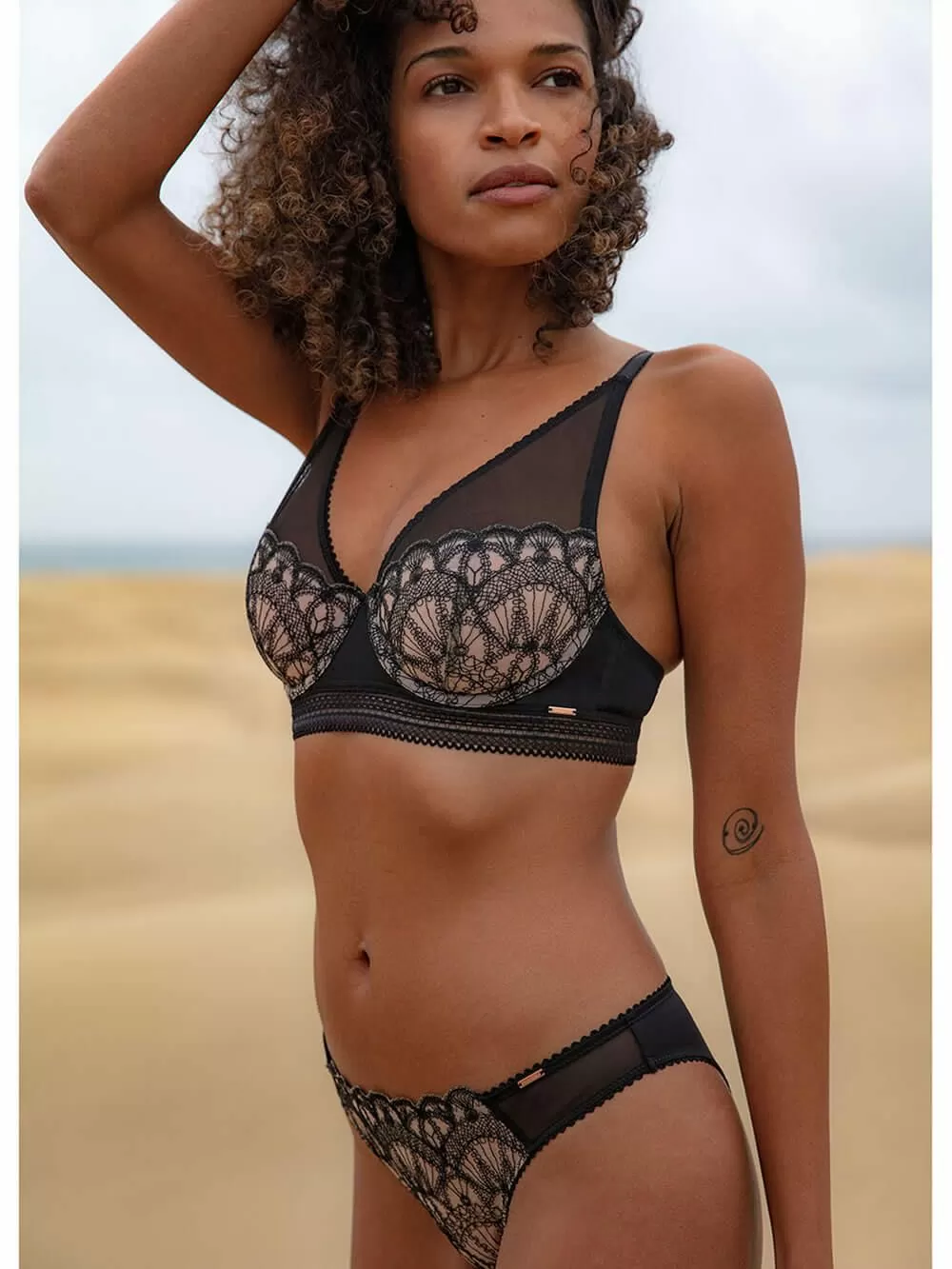 DORINA Brazilian Kaz -Σατινέ Ύφασμα & Δαντέλα - Eco Fibres 