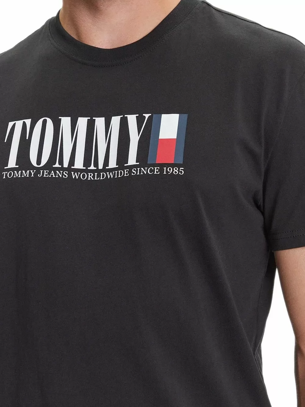 TOMMY HILFIGER Ανδρικό T-Shirt Dna Flag - 100% ΟΙκολογικό Βαμβάκι