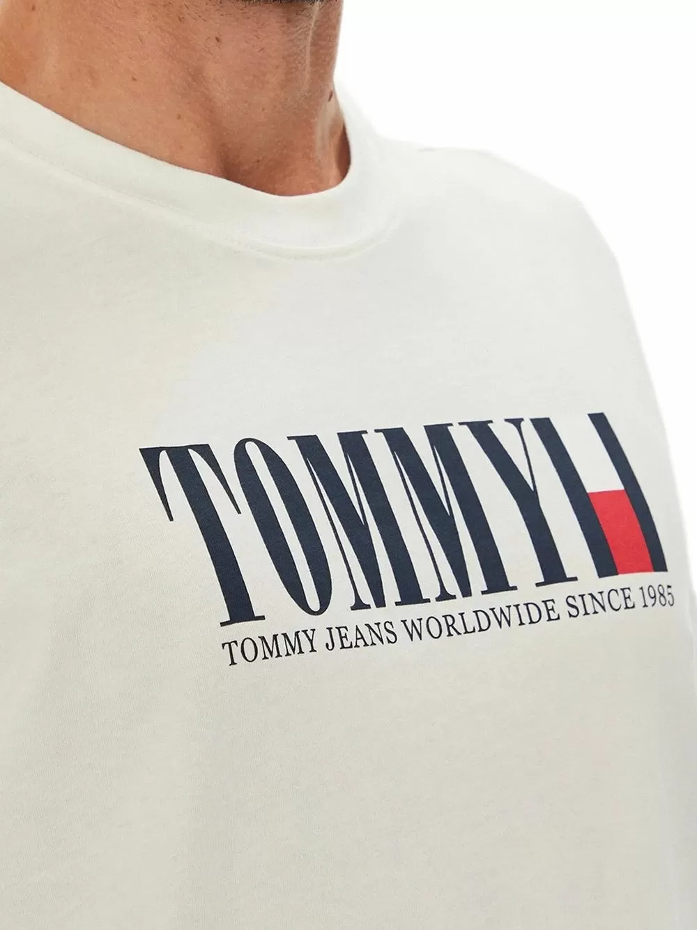 TOMMY HILFIGER Ανδρικό T-Shirt Dna Flag - 100% ΟΙκολογικό Βαμβάκι Off White